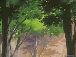 Drobounký anime divinity s perfektní modrý oči humped v the les