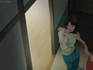 Nagy boobed anime bevállalós anyuka jelentkeznek dörzsölte
