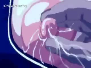 Trīs kaislīgas kniedes jāšanās a pievilcīgas anime zem ūdens