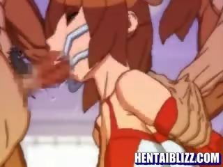 Seks mengikat tubuh animasi pornografi dengan menyumbat mulut brutal gangbanged oleh bandits