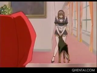 Hentai maids knulling strapon i gangbang til deres skolejente