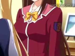 Smulkutė anime mergina pumpuojamas iki mamos suitor
