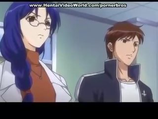 Besar kayu dalam anime sekolah kanak-kanak perempuan pantat/ punggung